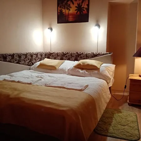 Jazmin-szieszta Apartmanhaz Apartment Balatonfured